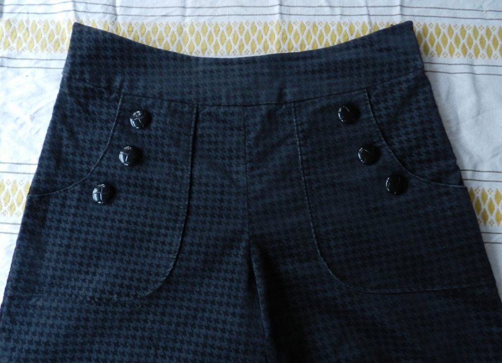 Return of the black velvet pants: vol. II – IrisArctica